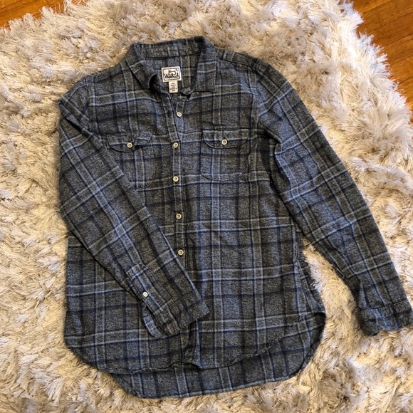 Woolrich button down - Picture 1 of 2